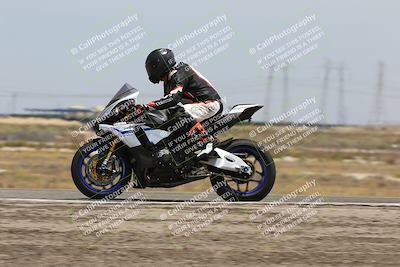 media/May-26-2025-Lets Ride (Mon) [[3bf1de1d65]]/B Group/1220pm (Wheelie Bump)/